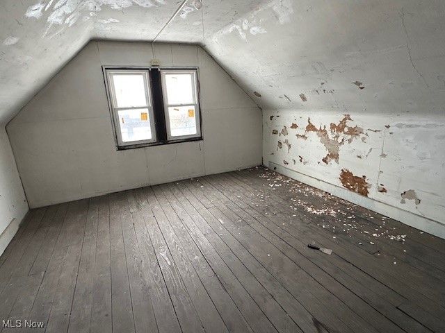 5295 Harvard Avenue, Newburgh Heights, OH 44105