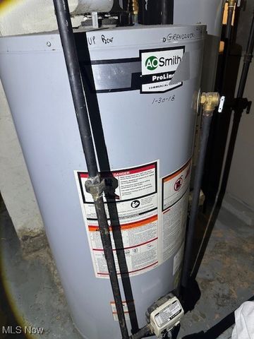 5295 Harvard Avenue, Newburgh Heights, OH 44105