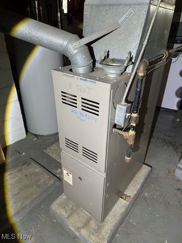 5295 Harvard Avenue, Newburgh Heights, OH 44105