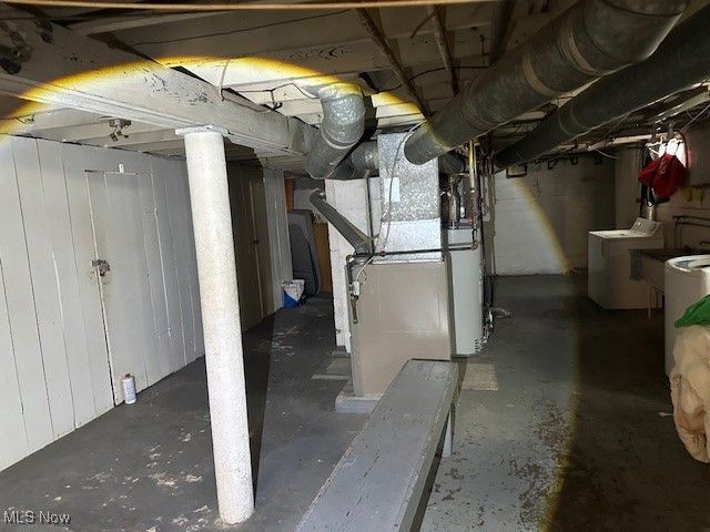 5295 Harvard Avenue, Newburgh Heights, OH 44105