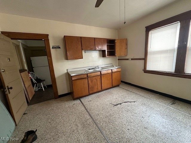 5295 Harvard Avenue, Newburgh Heights, OH 44105