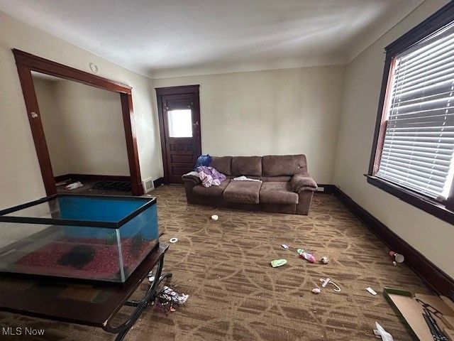 5295 Harvard Avenue, Newburgh Heights, OH 44105