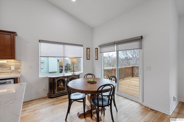 7534 S 101st Street, La Vista, NE 68128