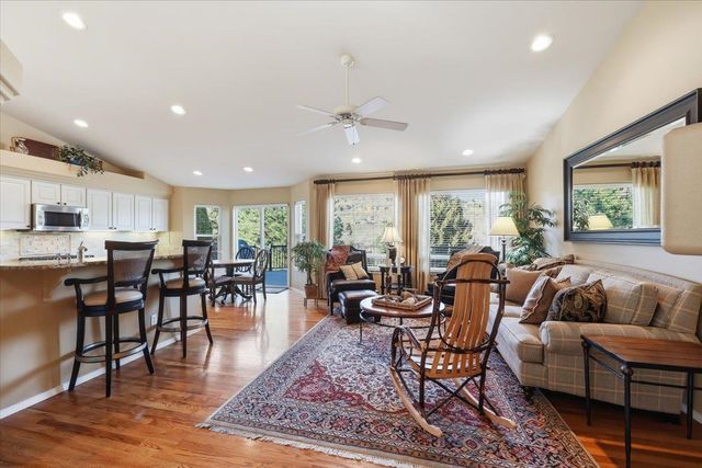 813 N Garry Dr, Liberty Lake, WA 99019