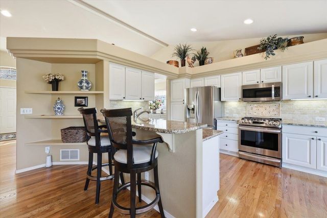 813 N Garry Dr, Liberty Lake, WA 99019