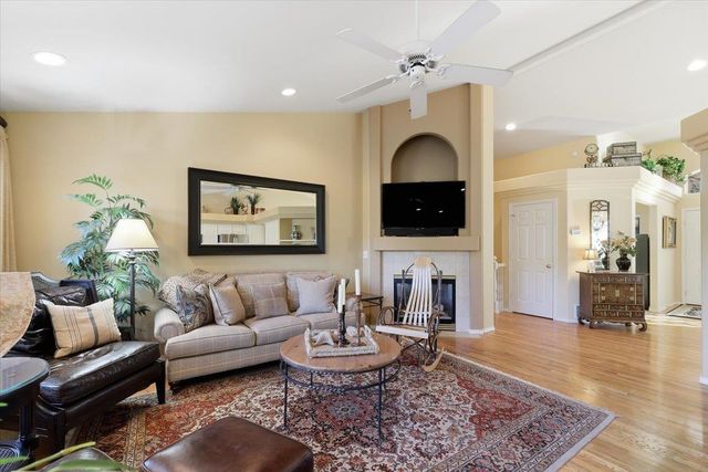 813 N Garry Dr, Liberty Lake, WA 99019