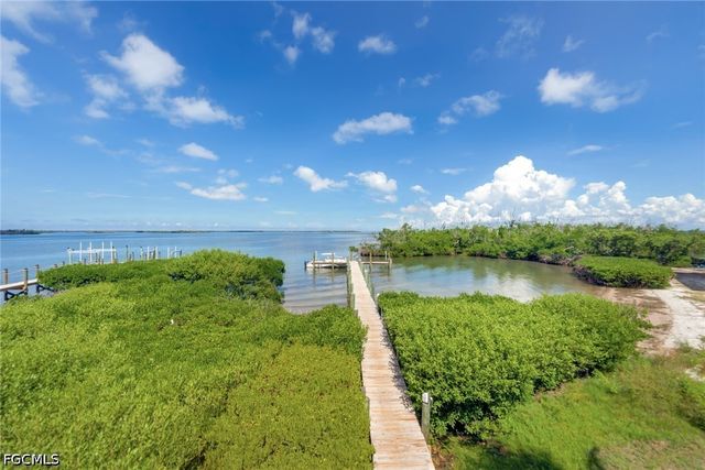 303 Useppa Unit A, Useppa Island, FL 33924