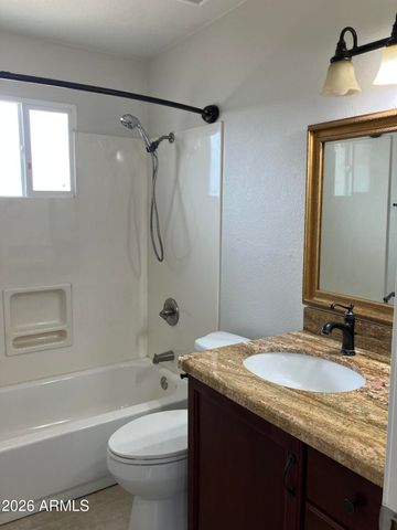 15 W LAWRENCE Boulevard, Avondale, AZ 85323