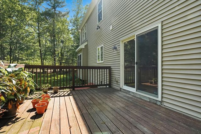 206 Washington St, Northbridge, MA 01534