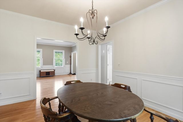 206 Washington St, Northbridge, MA 01534