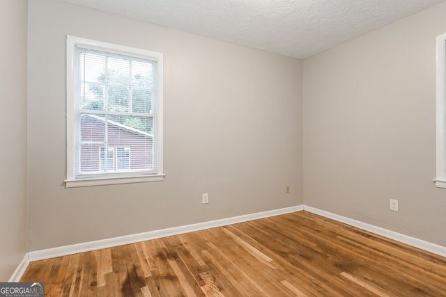 2171 Rochelle Way, College Park, GA 30349