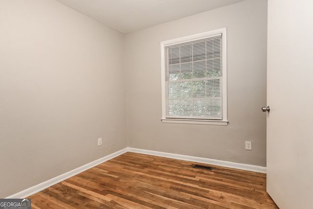 2171 Rochelle Way, College Park, GA 30349