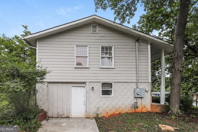 2171 Rochelle Way, College Park, GA 30349