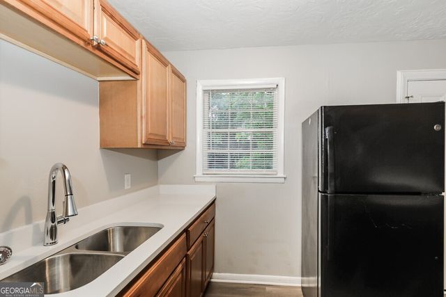 2171 Rochelle Way, College Park, GA 30349