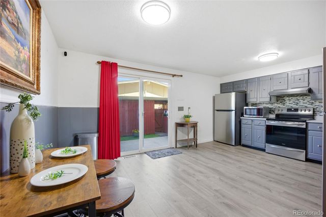 360 W Rockrimmon Boulevard F, Colorado Springs, CO 80919