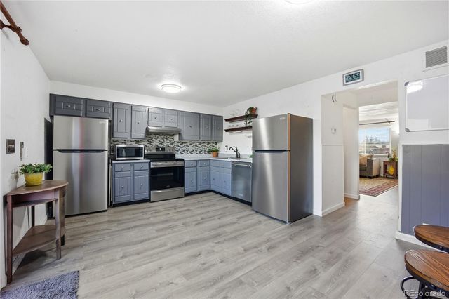 360 W Rockrimmon Boulevard F, Colorado Springs, CO 80919