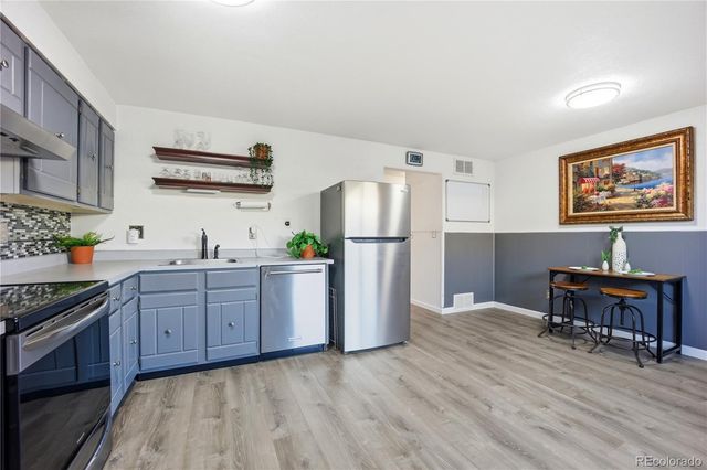 360 W Rockrimmon Boulevard F, Colorado Springs, CO 80919