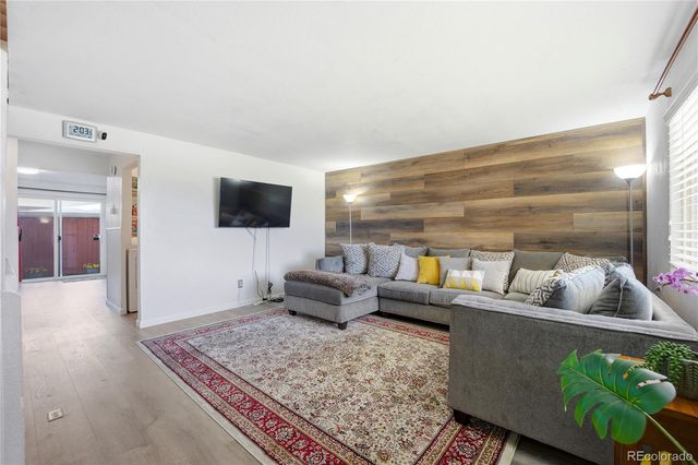 360 W Rockrimmon Boulevard F, Colorado Springs, CO 80919