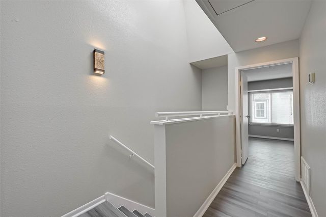 5917 Fairdale Lane 14, Houston, TX 77057