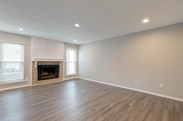 5917 Fairdale Lane 14, Houston, TX 77057