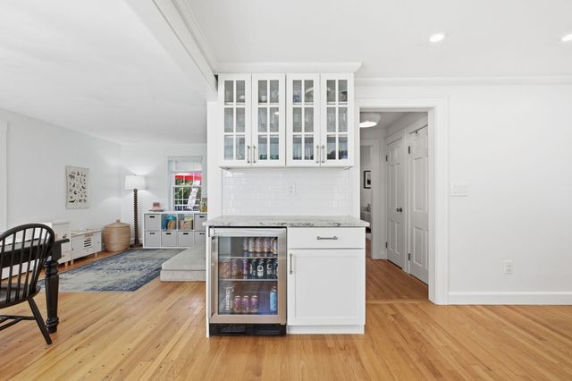 38 Fairmount Road, Reading, MA 01867