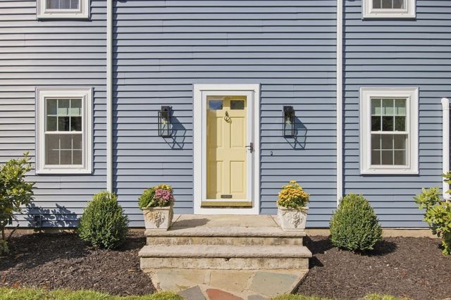 38 Fairmount Road, Reading, MA 01867