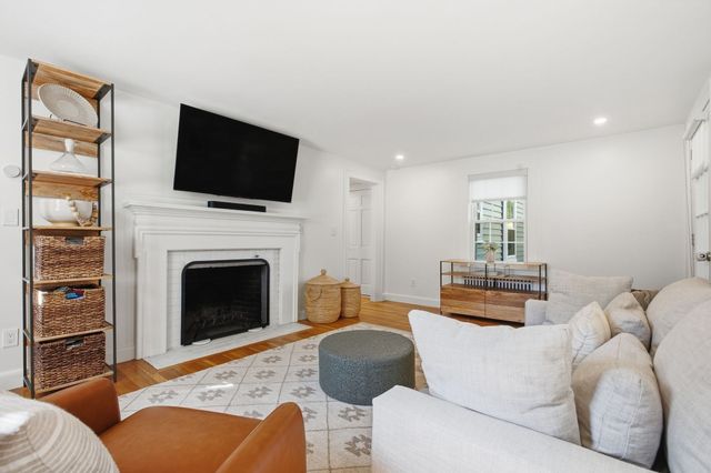 38 Fairmount Road, Reading, MA 01867