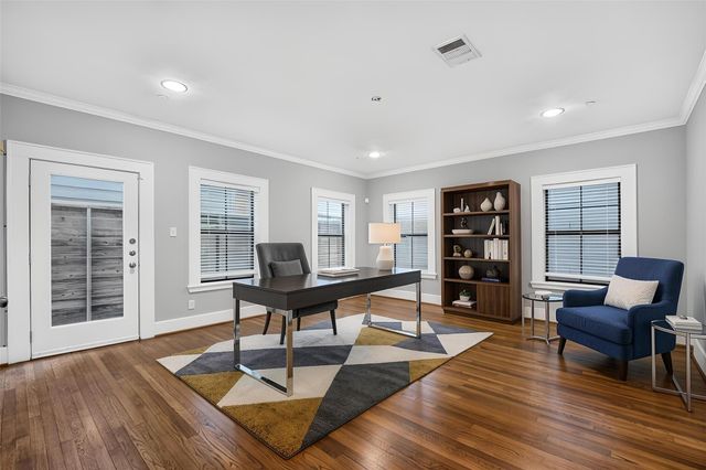 5808 Maxie Street, Houston, TX 77007