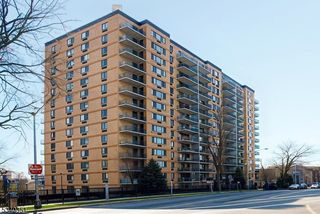 60 Parkway Dr 6K, East Orange City, NJ 07017