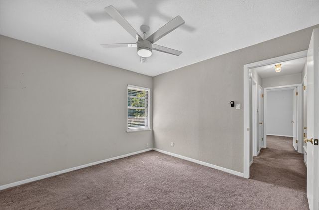 108 S Lakeview Drive, Lake Dallas, TX 75065