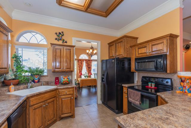 8304 ADDISON Drive, Amarillo, TX 79119