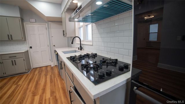 305 N Terrace Avenue, Mount Vernon, NY 10550