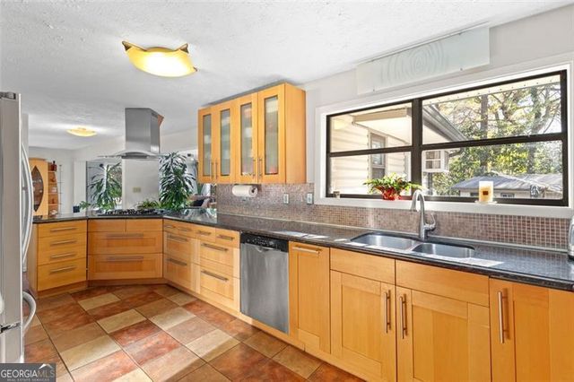 2678 HUMMINGBIRD Drive, Duluth, GA 30096