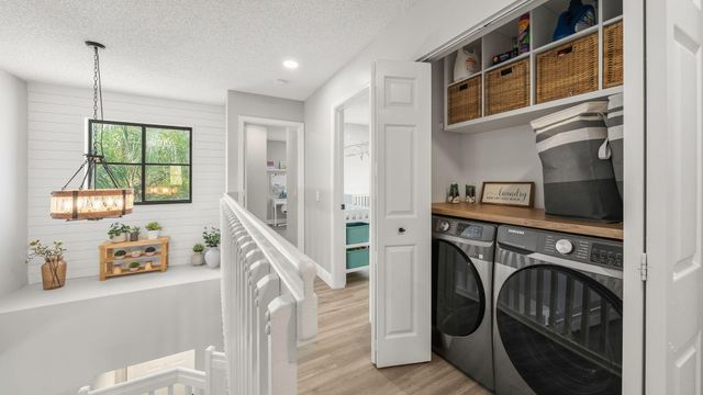 1089 Tupelo Way, Weston, FL 33327