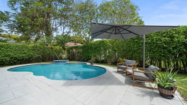 1089 Tupelo Way, Weston, FL 33327