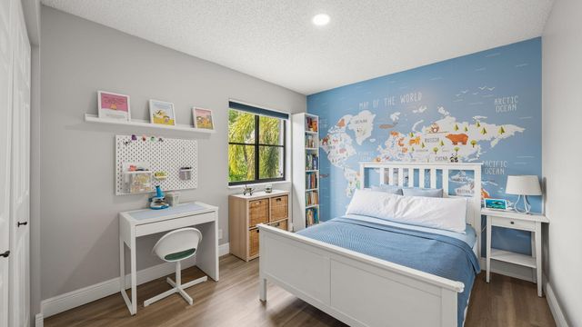 1089 Tupelo Way, Weston, FL 33327