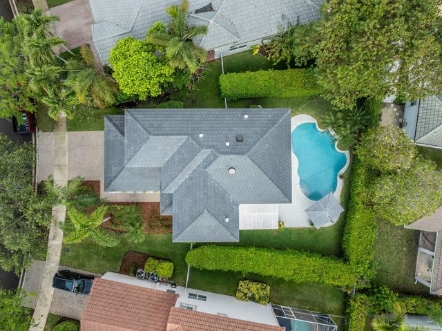 1089 Tupelo Way, Weston, FL 33327