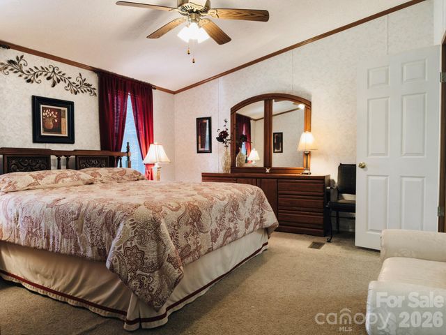 2391 Hickory Knoll Road, Franklin, NC 28734