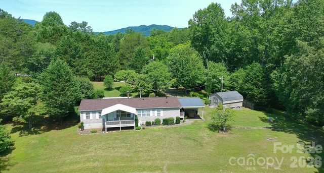 2391 Hickory Knoll Road, Franklin, NC 28734