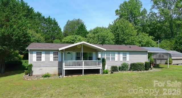 2391 Hickory Knoll Road, Franklin, NC 28734