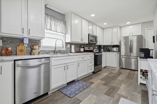 1043 Rhodella Lane, Richmond, KY 40475