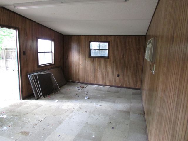 8337 Cloverglen Lane, Fort Worth, TX 76123