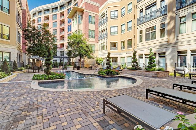 1901 Post Oak Boulevard 1404, Houston, TX 77056