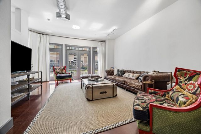 1901 Post Oak Boulevard 1404, Houston, TX 77056