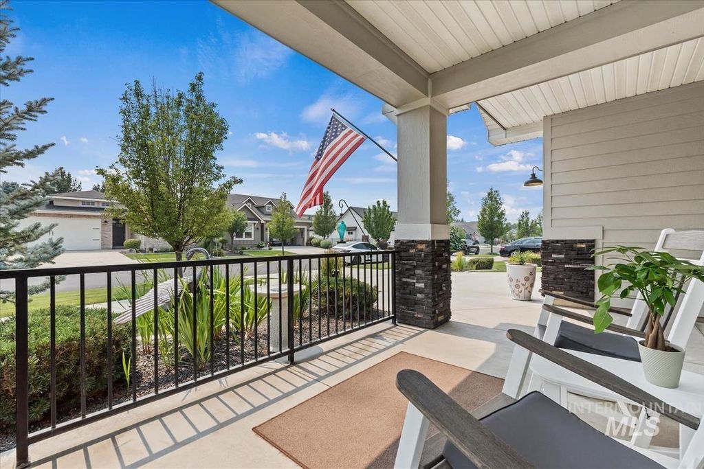 1278 W Bolton Ln, Eagle, ID 83646 photo 3