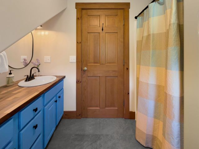 610 Ripley Road, Waterbury, VT 05677