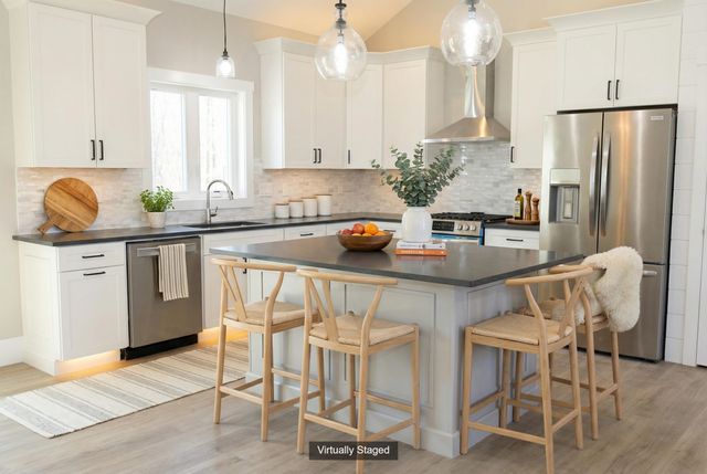 77 Salisbury Road, Mont Vernon, NH 03057