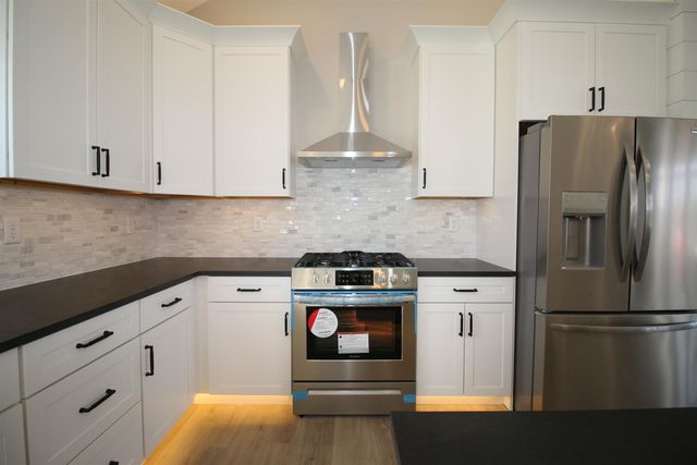 77 Salisbury Road, Mont Vernon, NH 03057