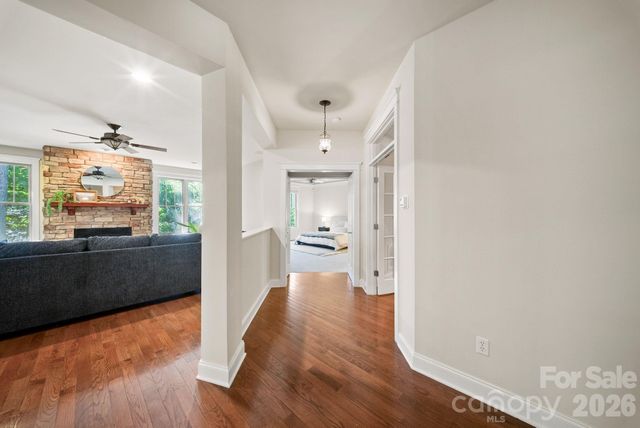 289 Fennel Dun Circle, Biltmore Lake, NC 28715