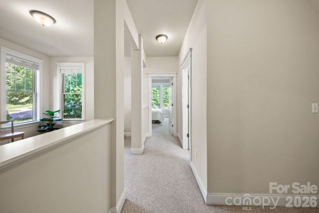 289 Fennel Dun Circle, Biltmore Lake, NC 28715